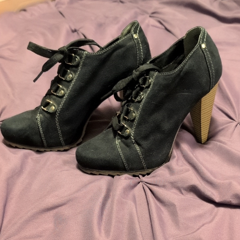 Limelight Black Lace-Up Heeled Boots